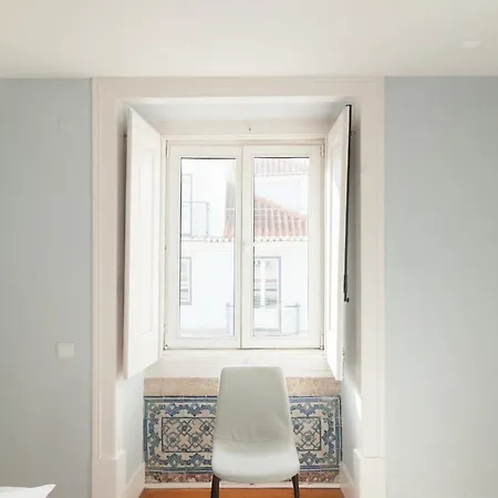 Apartman Flh Downtown Elegance *
